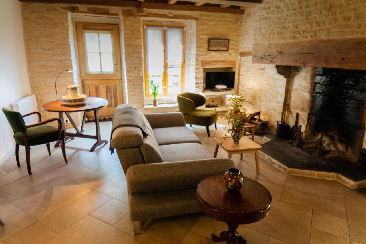 Relais De La Fontaine - Maison De Charme Cunfin Exteriör bild